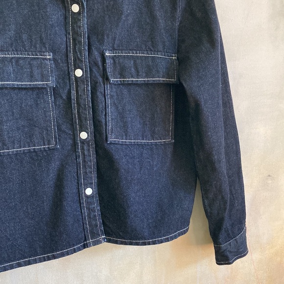 LEVI’S S Organic Cotton Ladies Snap Front Denim Jacket Dark Wash EUC - Picture 4 of 13